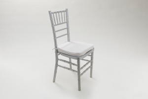 silver-chivari-chair-rentals